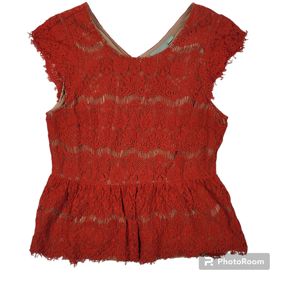 Anthropologie Tops - Anthropologie Maeve Lace Overlay Fit & Flare Peplum Top Cap Sleeves Red Size L